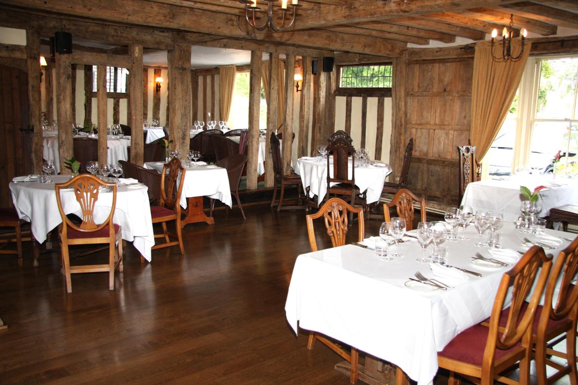 The White Hart Hotell Great Yeldham Eksteriør bilde